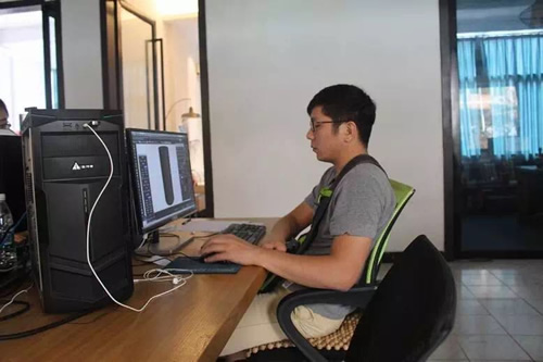 热烈祝贺设计助残公益项目学员毕业暨就业典礼隆重举行！