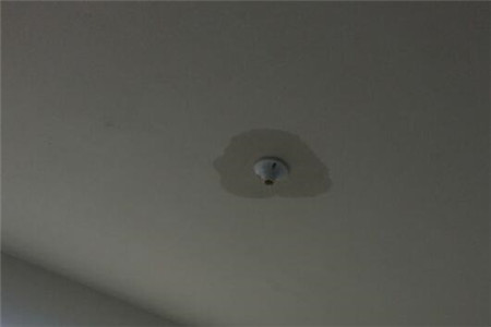 平房屋顶漏水怎么办?平房屋顶漏水如何解决?